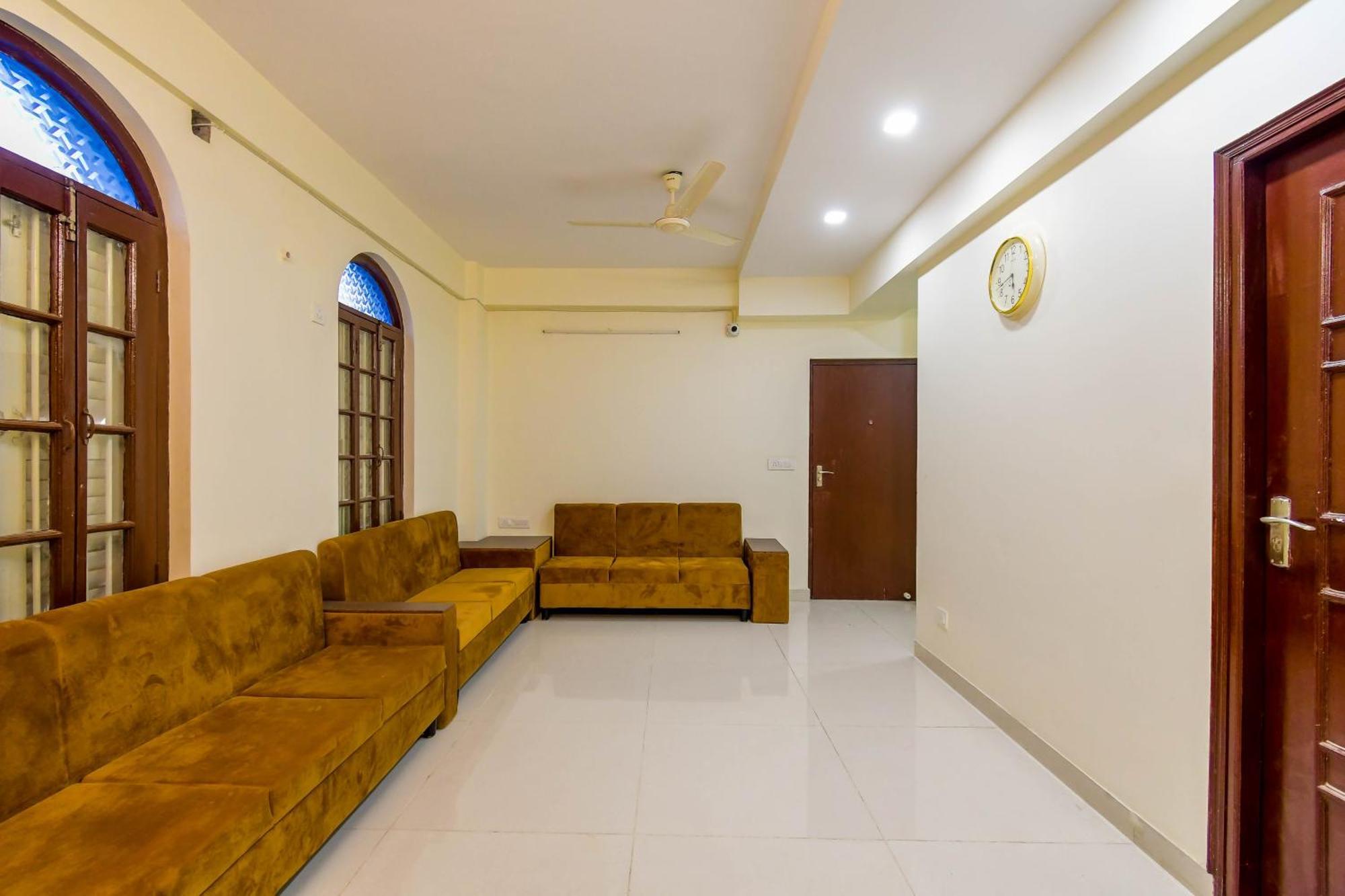 Hotel Mahal Kolkata Bagian luar foto
