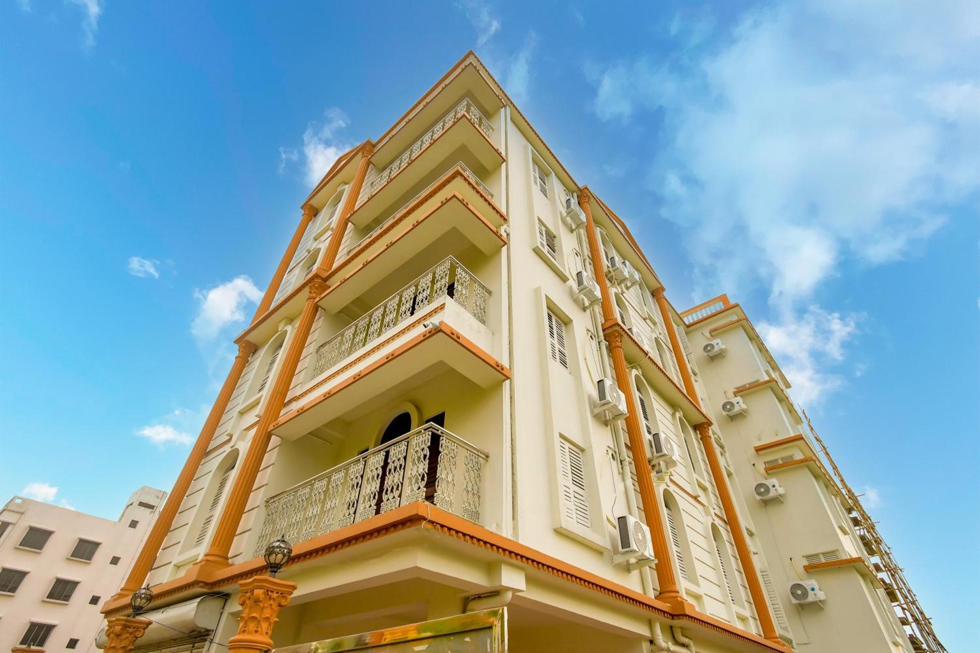 Hotel Mahal Kolkata Bagian luar foto
