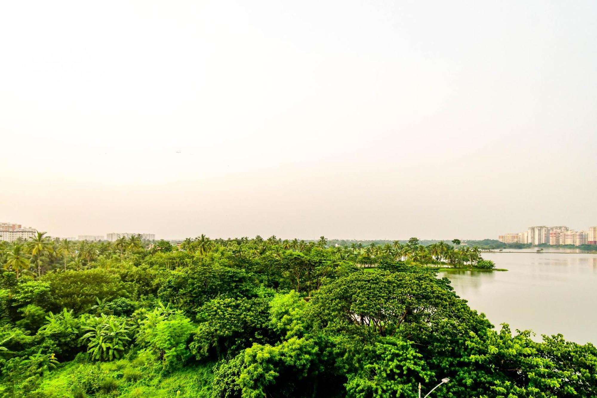 Hotel Mahal Kolkata Bagian luar foto