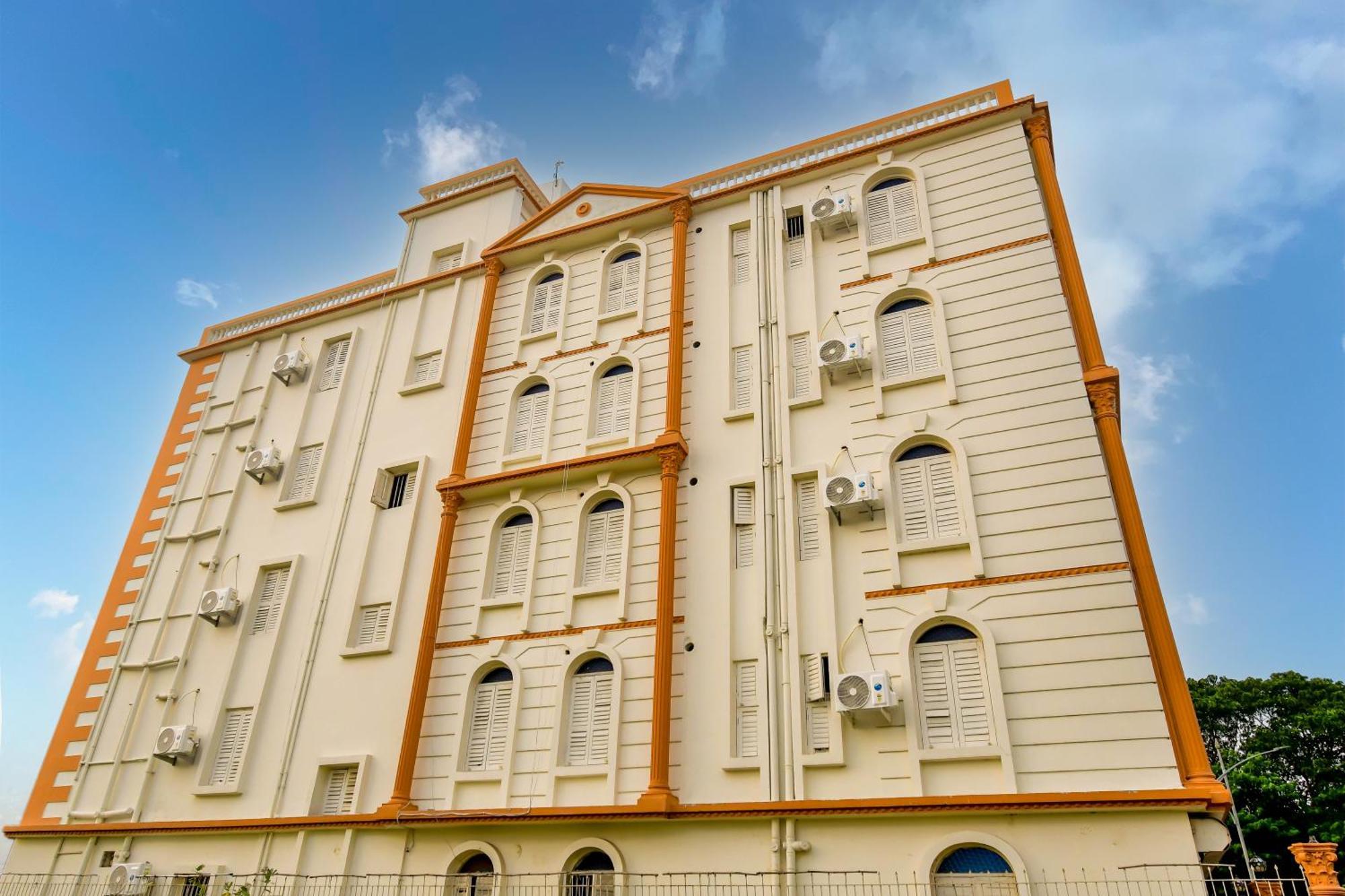 Hotel Mahal Kolkata Bagian luar foto
